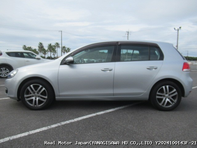 2010 VOLKSWAGEN GOLF thumbnail 3