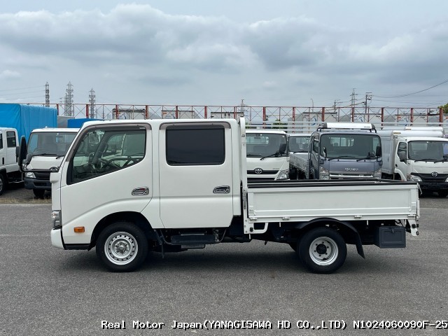 2021 TOYOTA DYNA thumbnail 3