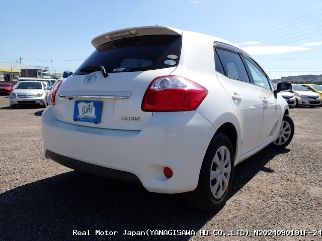 2010 TOYOTA AURIS thumbnail 4