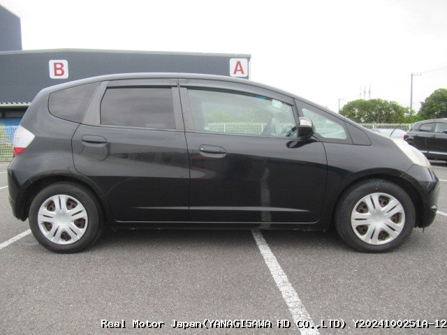 2010 HONDA FIT thumbnail 4