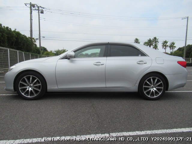 2011 TOYOTA MARK X thumbnail 3