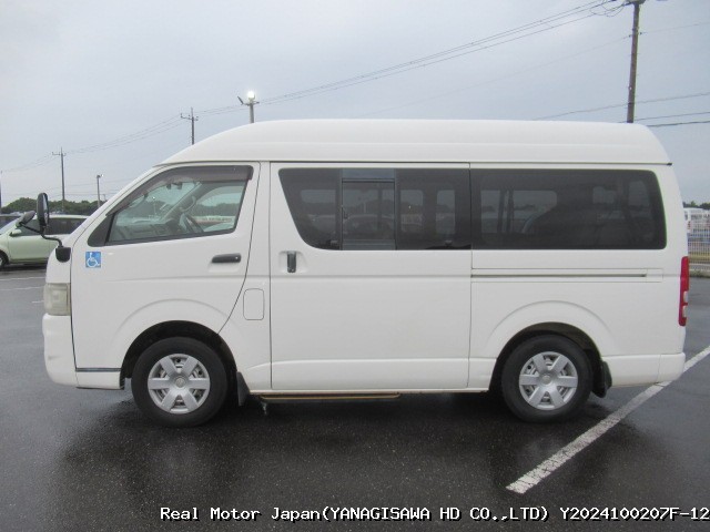 2005 TOYOTA HIACE VAN thumbnail 3
