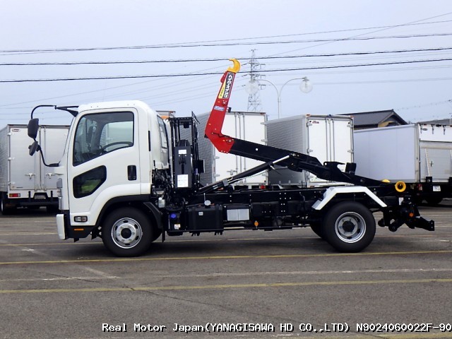 2023 NISSAN CONDOR thumbnail 3