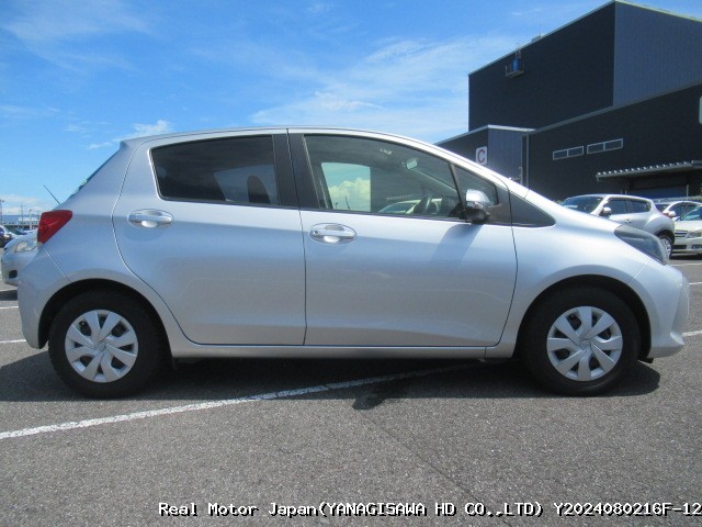 2014 TOYOTA VITZ thumbnail 4
