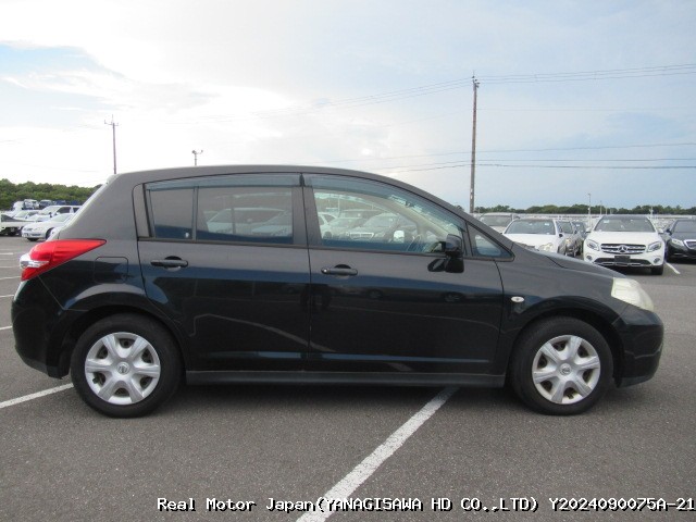 2010 NISSAN TIIDA thumbnail 4