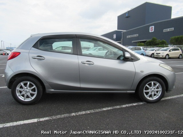 2009 MAZDA DEMIO thumbnail 4