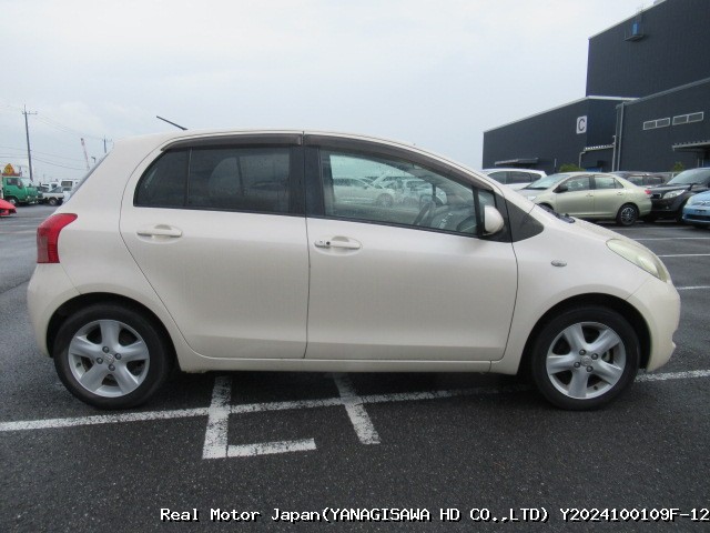 2007 TOYOTA VITZ thumbnail 4