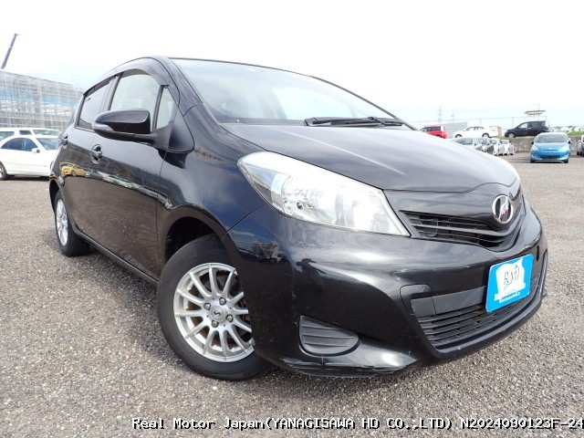 2012 TOYOTA VITZ thumbnail 2