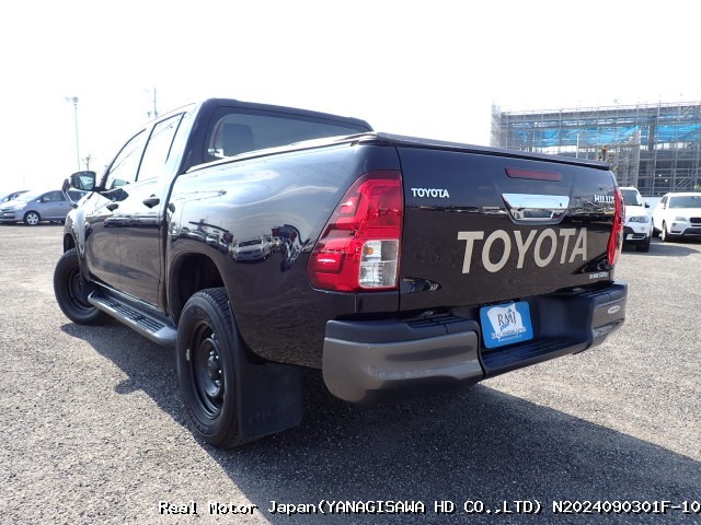 2019 TOYOTA HILUX thumbnail 3
