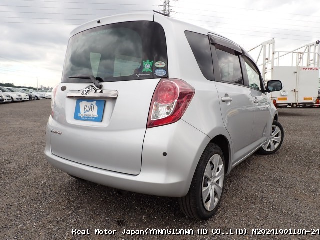 2009 TOYOTA RACTIS thumbnail 4
