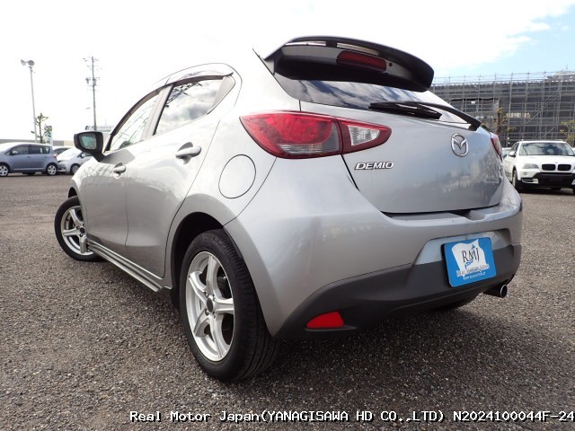 2015 MAZDA DEMIO thumbnail 3