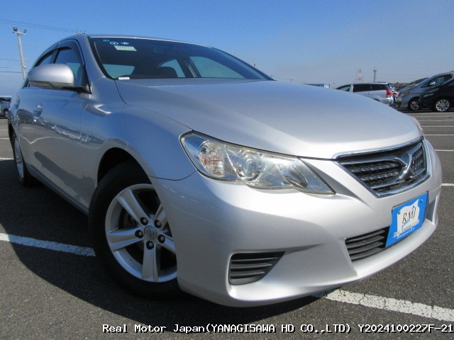 2011 TOYOTA MARK X thumbnail 2