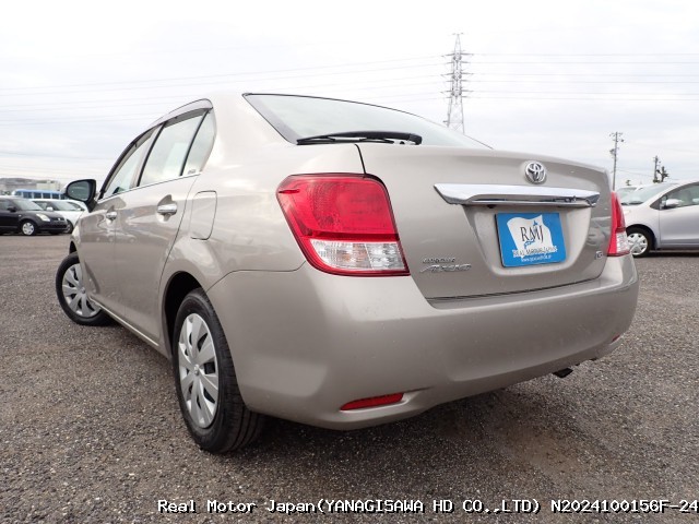 2013 TOYOTA COROLLA AXIO thumbnail 3
