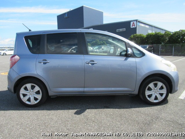 2009 TOYOTA RACTIS thumbnail 4