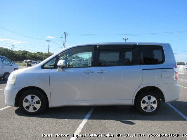 2007 TOYOTA NOAH thumbnail 3