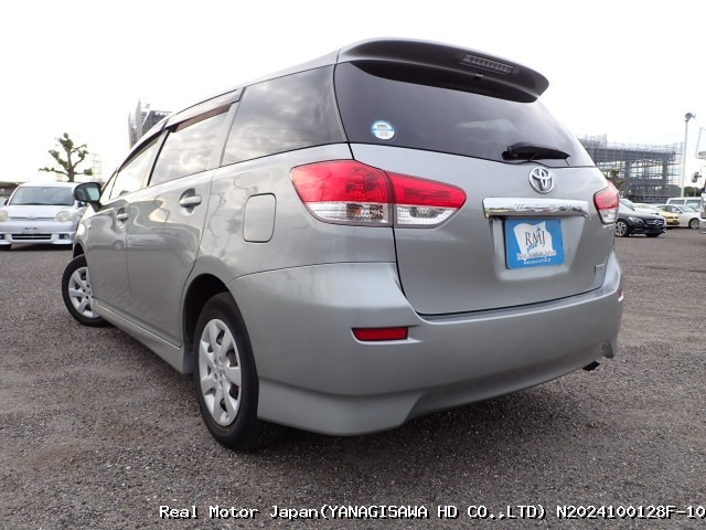 2009 TOYOTA WISH thumbnail 3