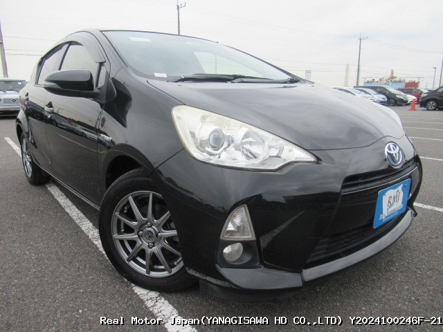2014 TOYOTA AQUA thumbnail 2