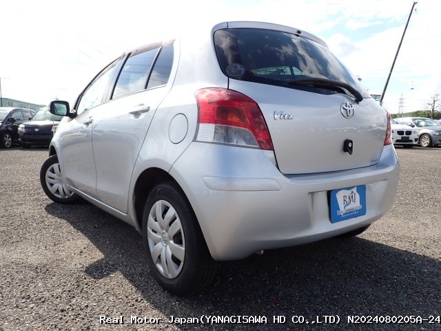 2009 TOYOTA VITZ thumbnail 3