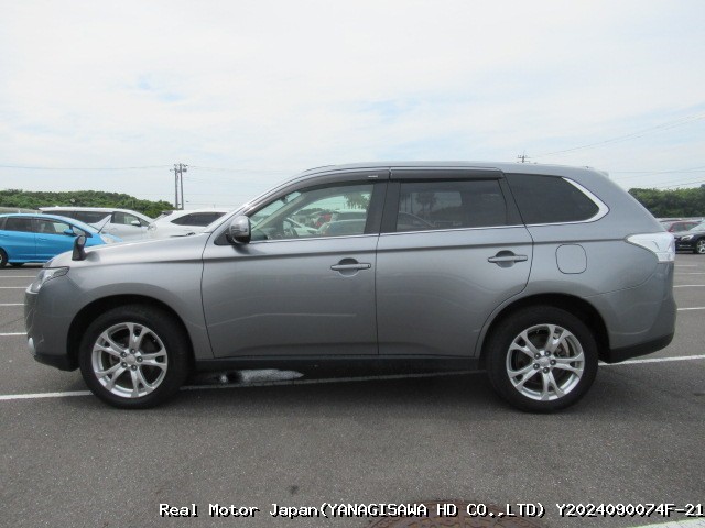 2013 MITSUBISHI OUTLANDER thumbnail 3