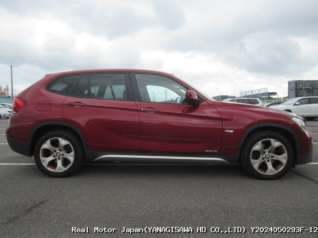 2011 BMW X1 thumbnail 4