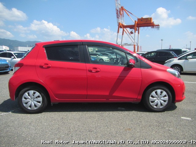 2014 TOYOTA VITZ thumbnail 4