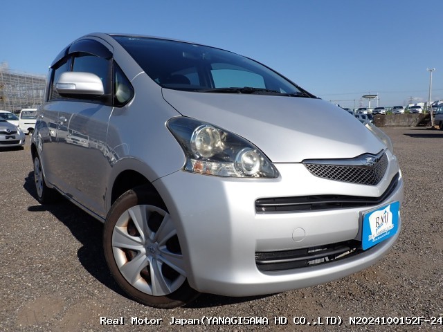 2010 TOYOTA RACTIS thumbnail 2