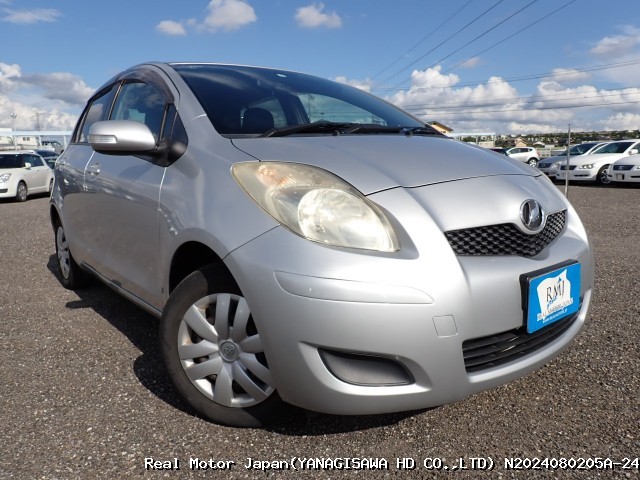 2009 TOYOTA VITZ thumbnail 2