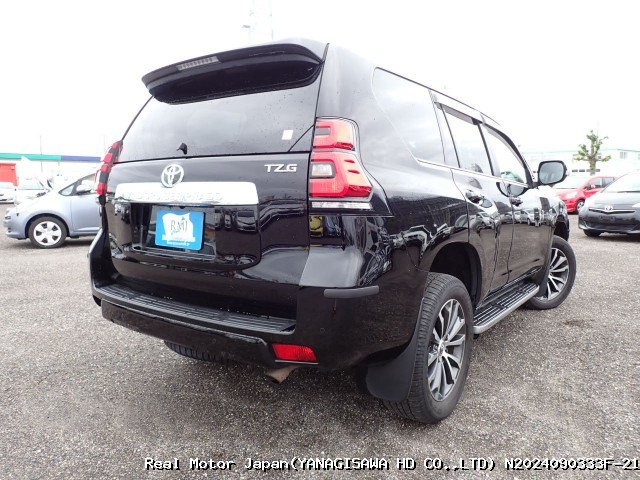 2021 TOYOTA LAND CRUISER PRADO thumbnail 4
