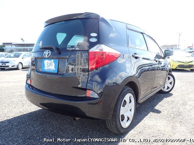 2011 TOYOTA RACTIS thumbnail 4