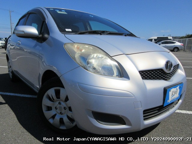 2010 TOYOTA VITZ thumbnail 2