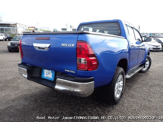 2018 TOYOTA HILUX thumbnail 4