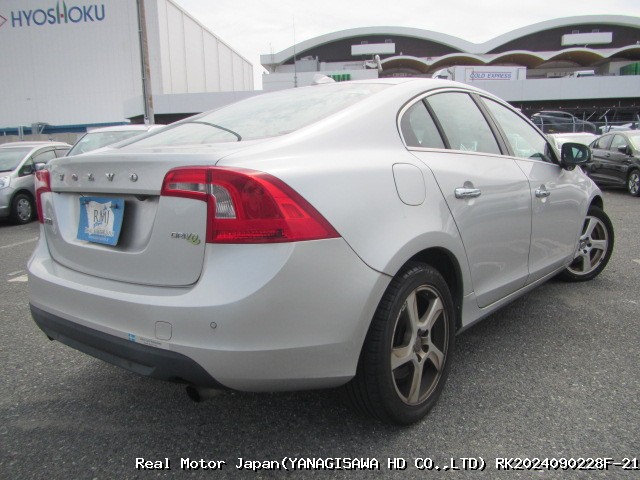 2011 VOLVO S60 thumbnail 4