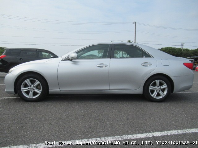 2010 TOYOTA MARK X thumbnail 3