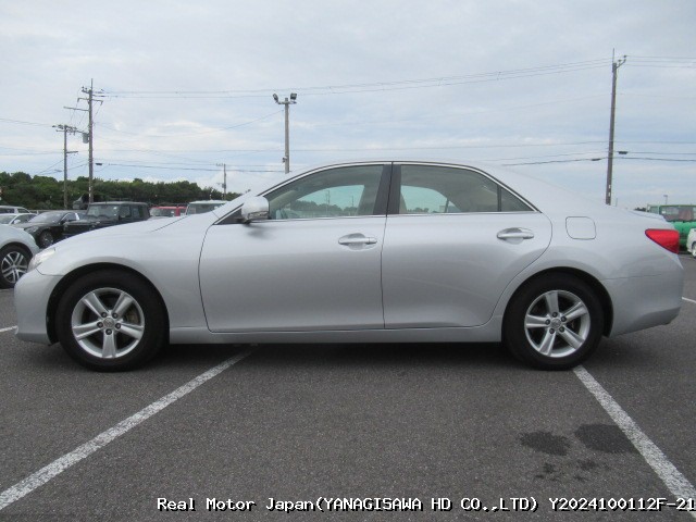 2010 TOYOTA MARK X thumbnail 3