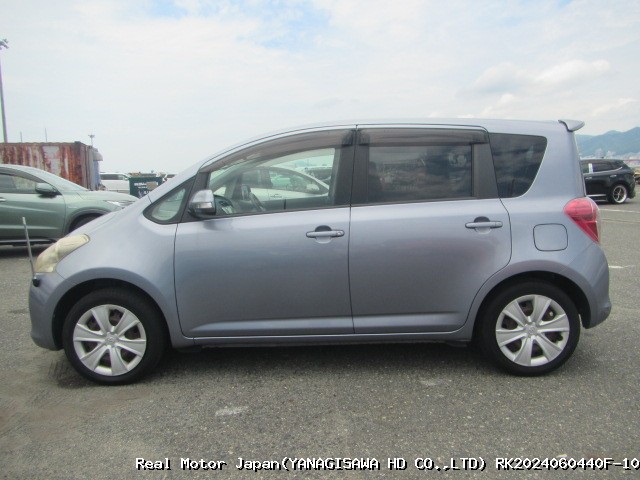 2010 TOYOTA RACTIS thumbnail 3