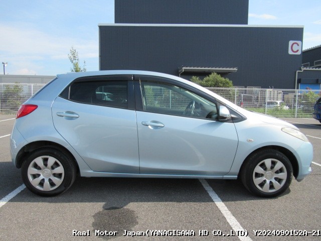 2010 MAZDA DEMIO thumbnail 4