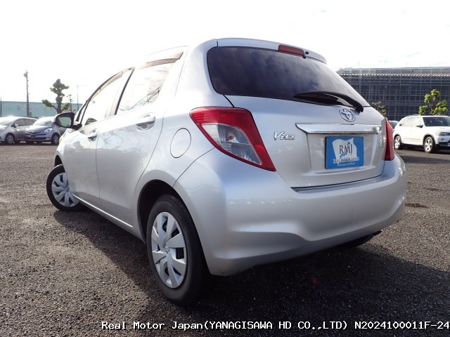 2014 TOYOTA VITZ thumbnail 3