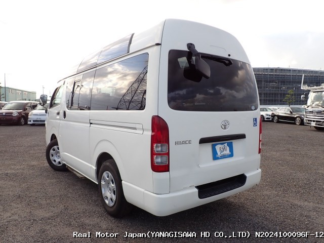 2006 TOYOTA HIACE VAN thumbnail 3