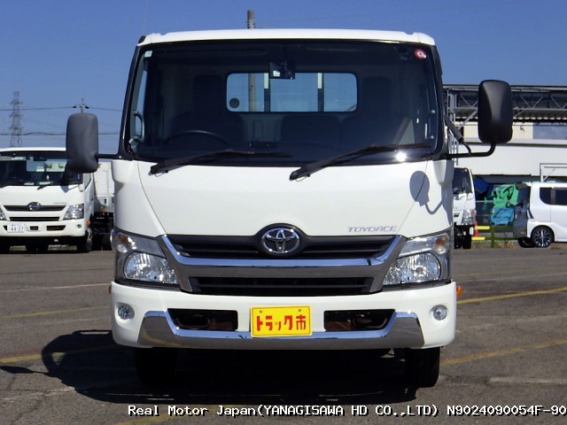 2015 TOYOTA TOYOACE thumbnail 3