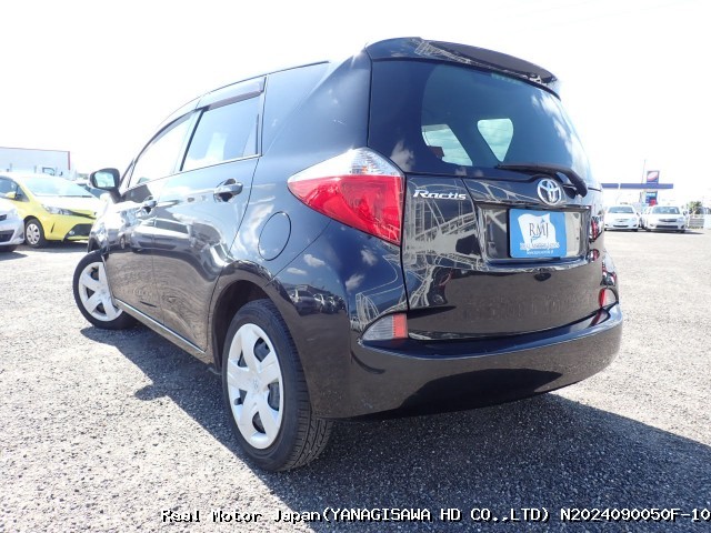 2011 TOYOTA RACTIS thumbnail 3