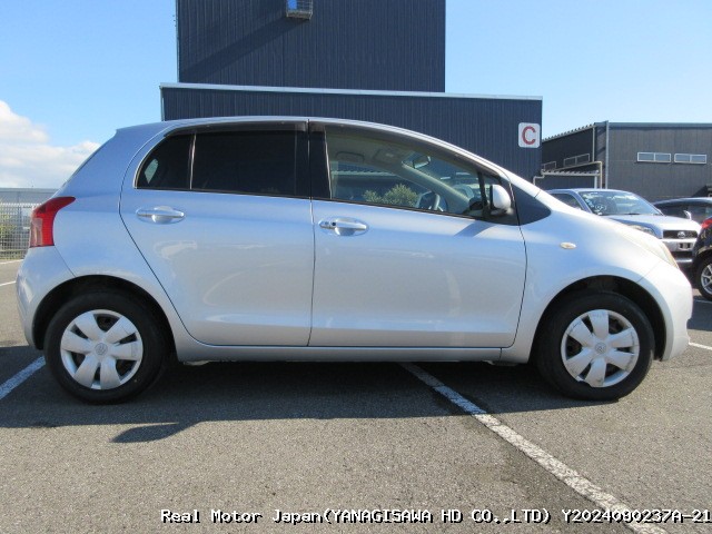 2005 TOYOTA VITZ thumbnail 4