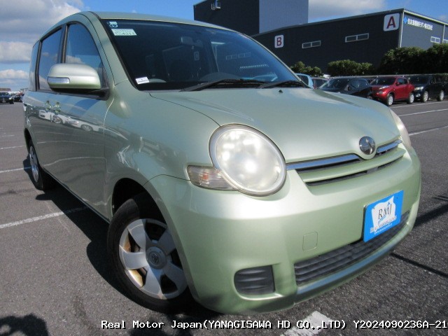 2010 TOYOTA SIENTA thumbnail 4