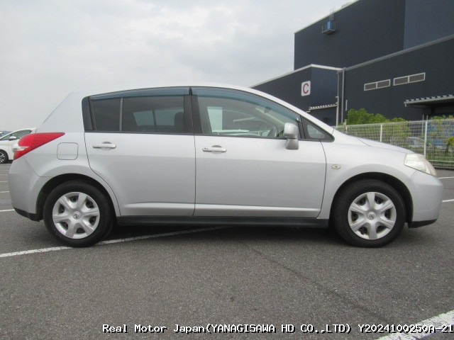 2010 NISSAN TIIDA thumbnail 4
