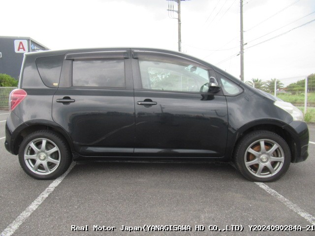 2009 TOYOTA RACTIS thumbnail 4