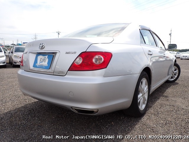 2005 TOYOTA MARK X thumbnail 4