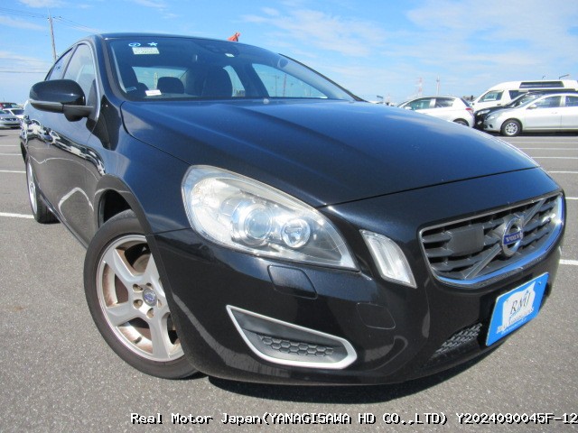 2013 VOLVO S60 thumbnail 2