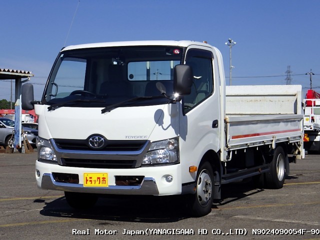 2015 TOYOTA TOYOACE thumbnail 2