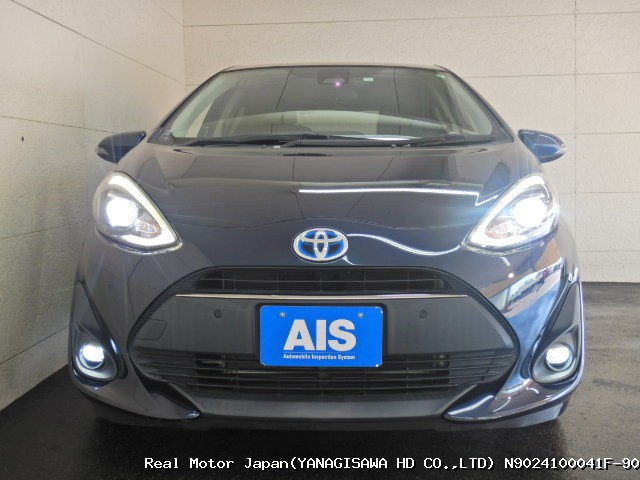 2018 TOYOTA AQUA thumbnail 3