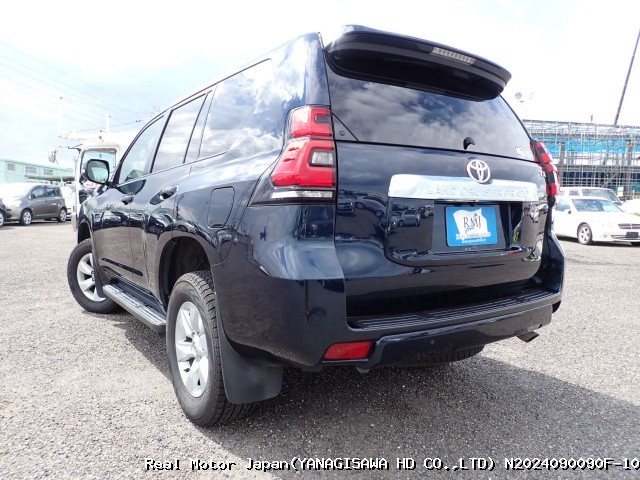 2019 TOYOTA LAND CRUISER PRADO thumbnail 3