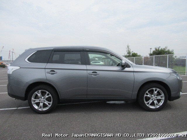 2013 MITSUBISHI OUTLANDER thumbnail 4
